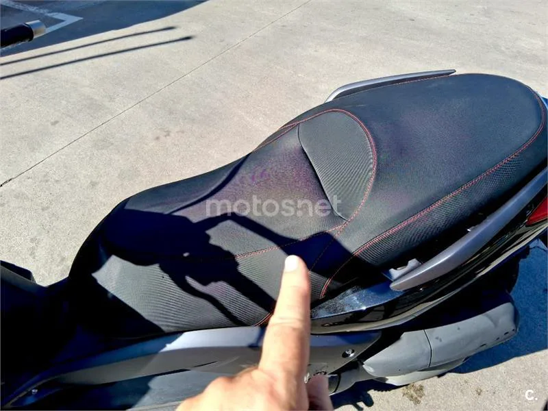 Yamaha XMAX 125 – Vista 17