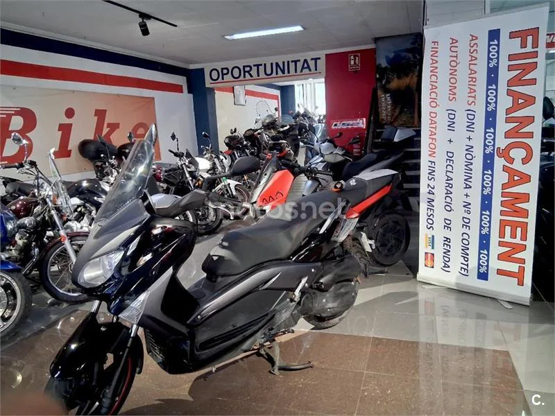 Yamaha XMAX 125 – Vista 19