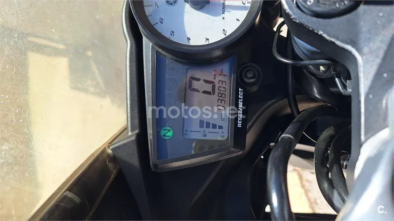 Yamaha R125 – Vista 7