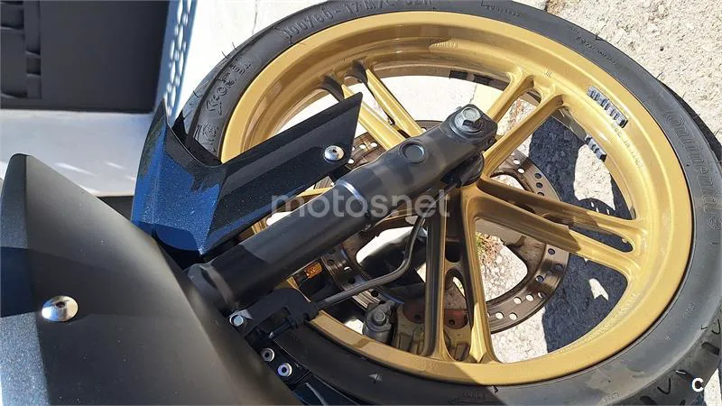 Yamaha R125 – Vista 9