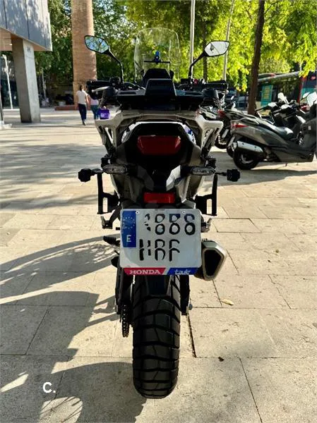 Honda XL 750 Transalp – Vista 3