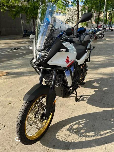 Honda XL 750 Transalp – Vista 6