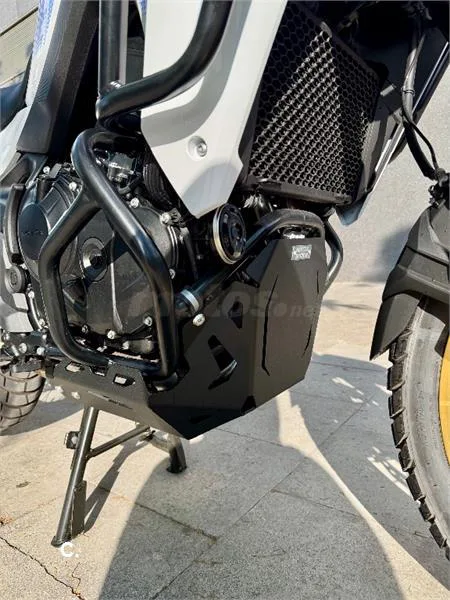 Honda XL 750 Transalp – Vista 7