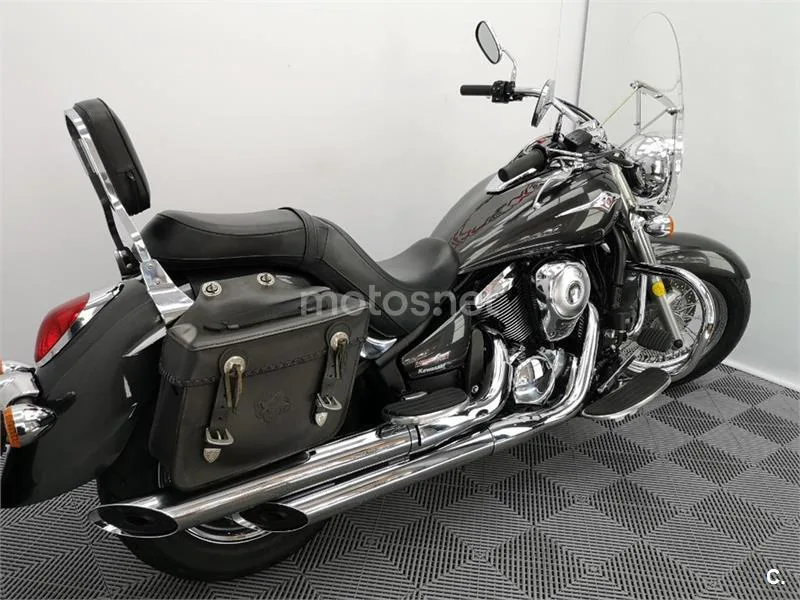 Kawasaki VN 900 Classic – Vista 4