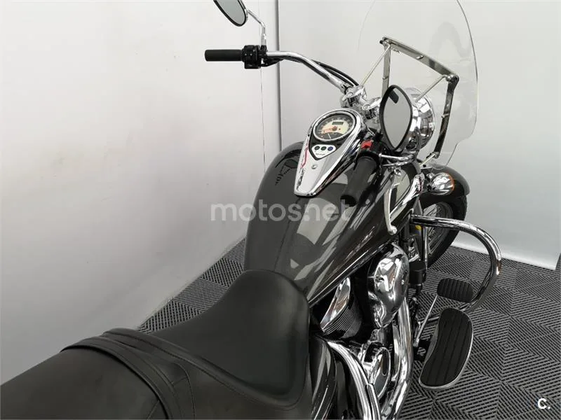 Kawasaki VN 900 Classic – Vista 7
