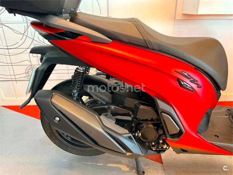 Honda SH 350i – Vista 8