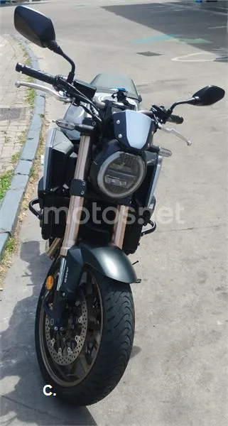 Honda CB 650 R – Vista 2