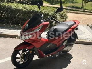 Honda PCX 125 – Vista 3