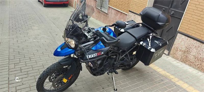 Triumph Tiger 800 XCX – Vista 2