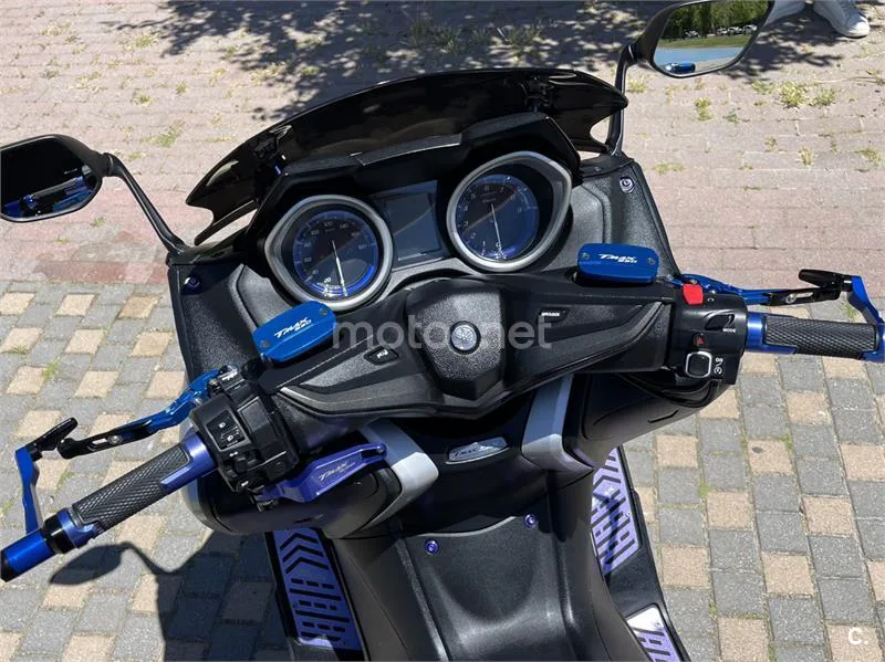 Yamaha TMAX 530 - Vista 8
