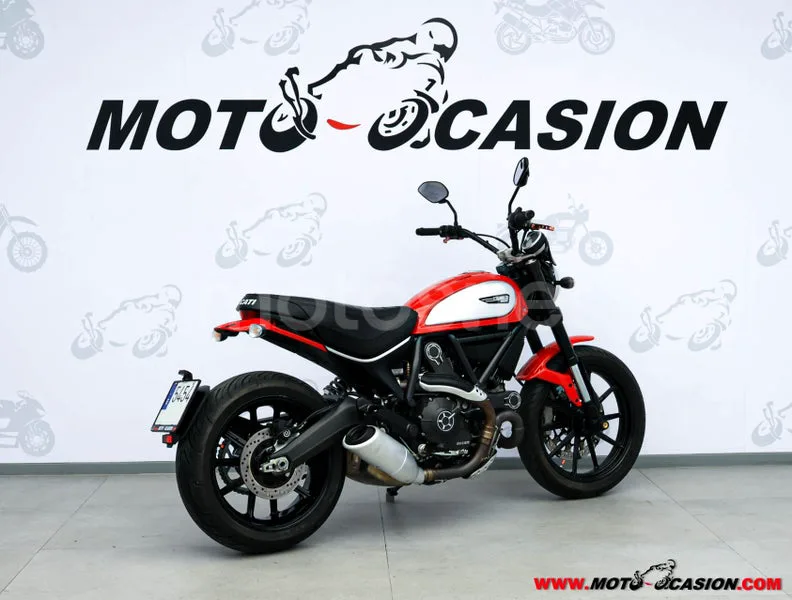 Ducati Scrambler – Vista 3