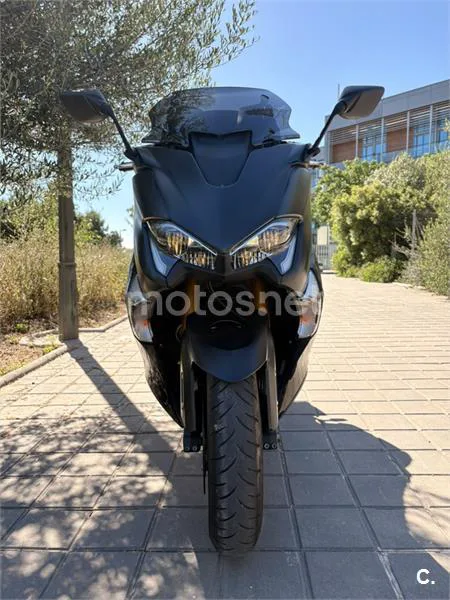 Yamaha TMAX 530 – Vista 3