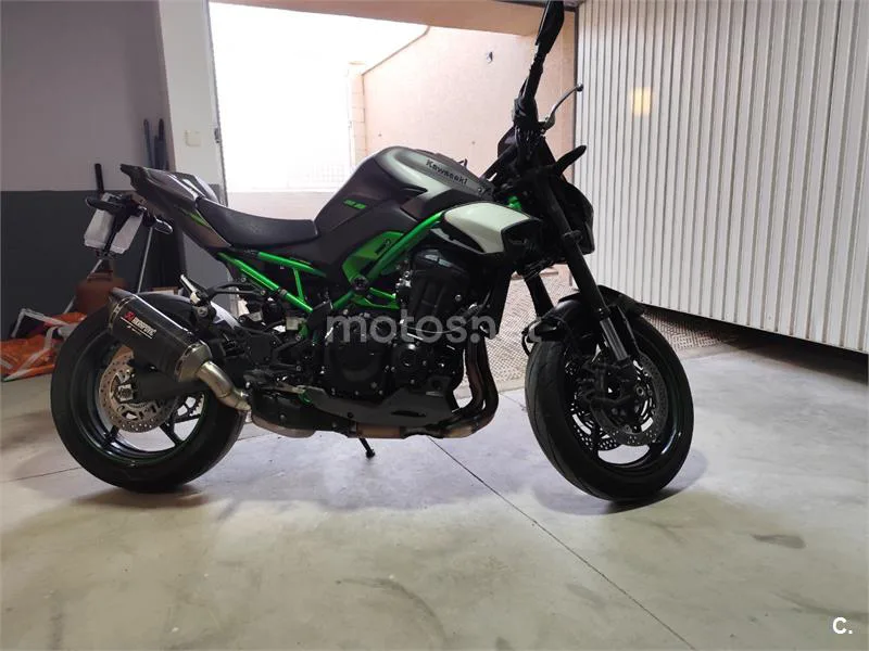 Kawasaki Z900 – Vista 2