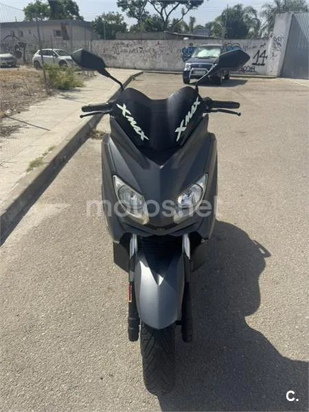 Yamaha XMAX 125 – Vista 3
