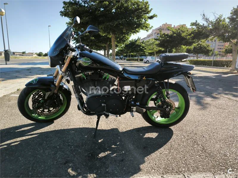 Harley-Davidson Sportster 883 - Vista 3