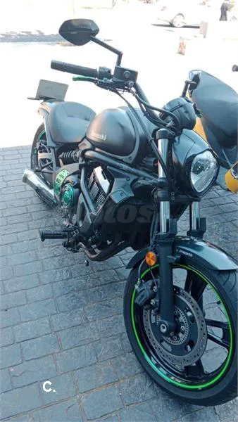 Kawasaki Vulcan S – Vista 7