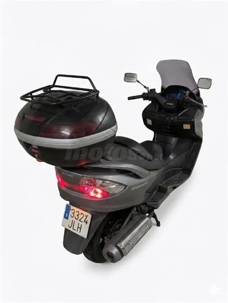 Suzuki Burgman 400 – Vista 3