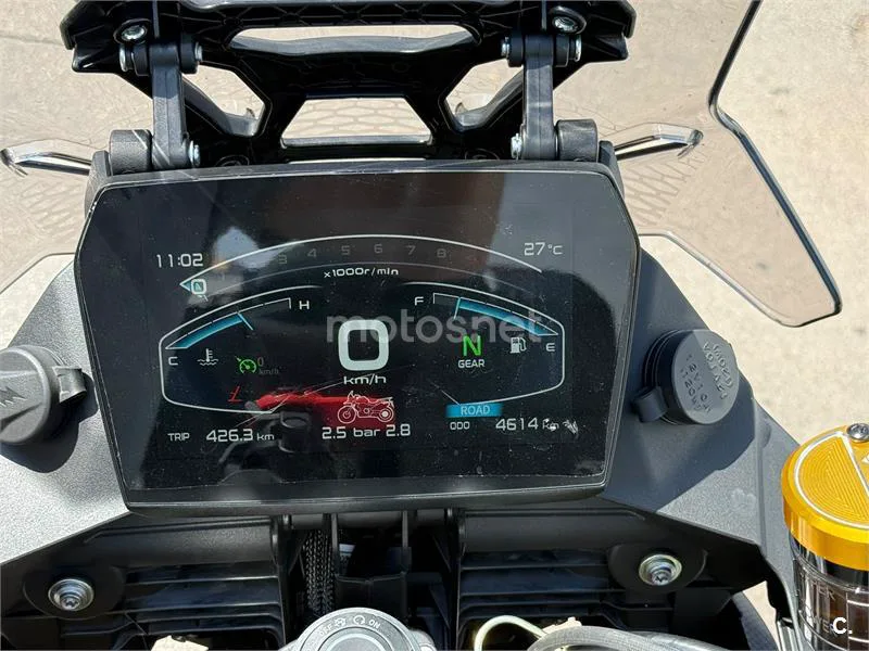 Voge 900 DSX – Vista 6