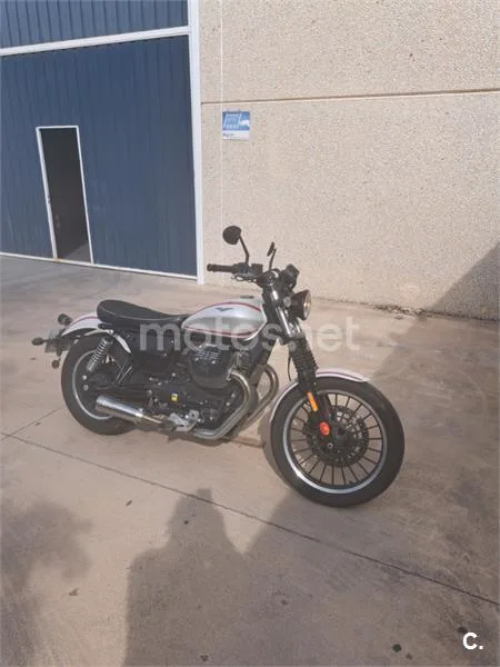 Moto Guzzi V9 4200 € 2016 Tarragona - 2