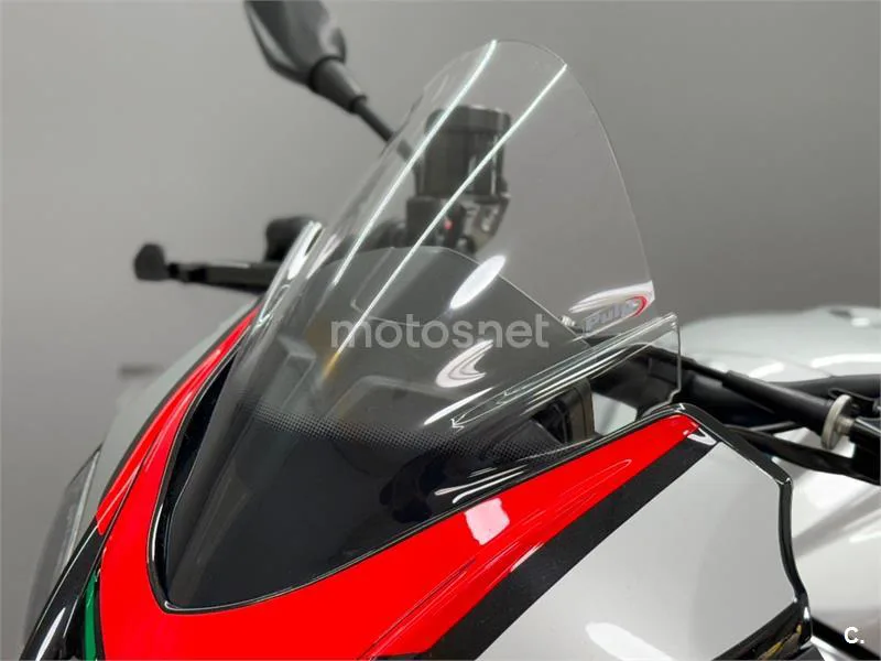 Aprilia Tuono V4 1100 Factory – Vista 14