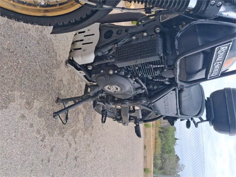 Royal Enfield Himalayan 410 – Vista 2