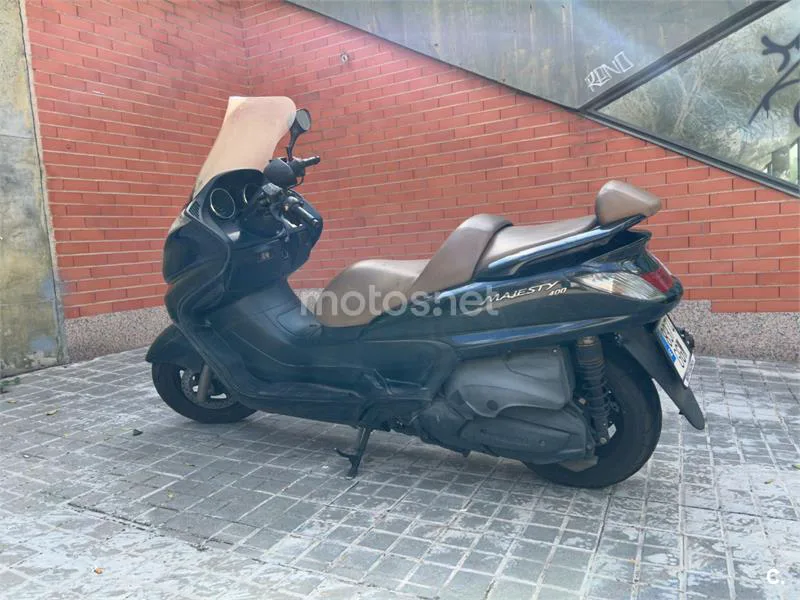Yamaha Majesty 400 – Vista 3