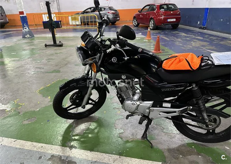 Yamaha YBR 125 – Vista 2