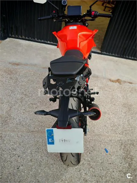 KTM 390 – Vista 3