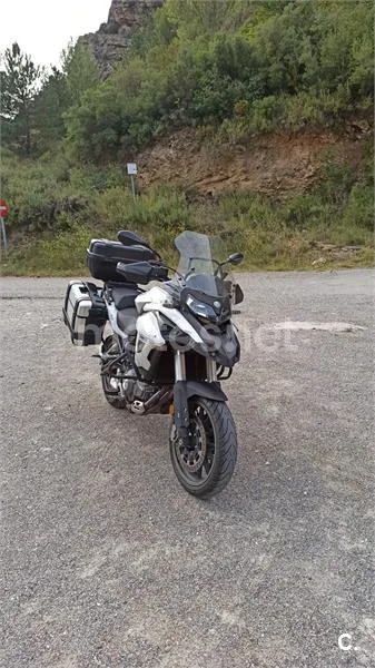Benelli TRK 502 – Vista 3