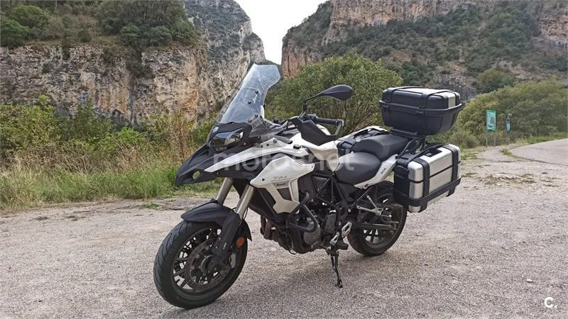 Benelli TRK 502 – Vista 4