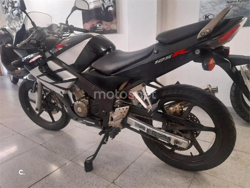 Honda CBR 125 R – Vista 3