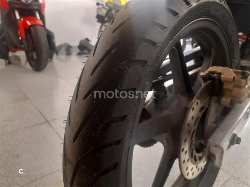 Honda CBR 125 R – Vista 5