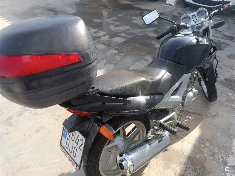 Honda CBF 250 – Vista 2
