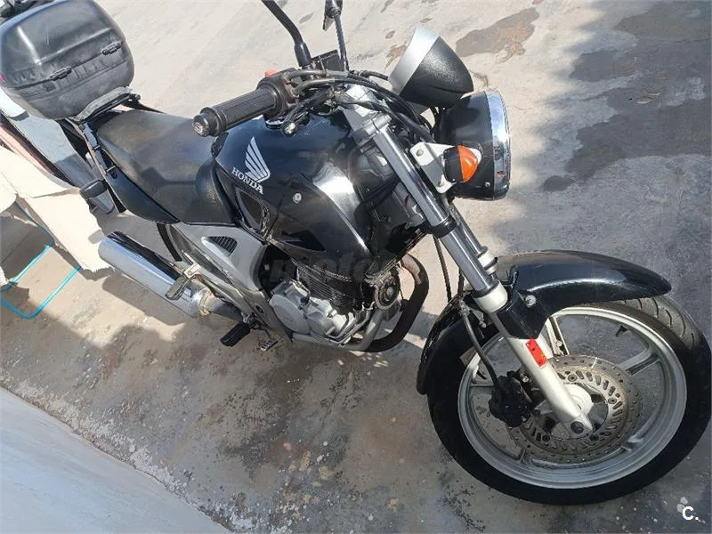 Honda CBF 250 – Vista 3