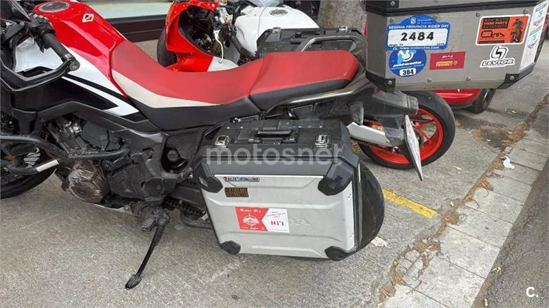 Honda CRF 1000L Africa Twin – Vista 5