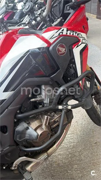 Honda CRF 1000L Africa Twin – Vista 8