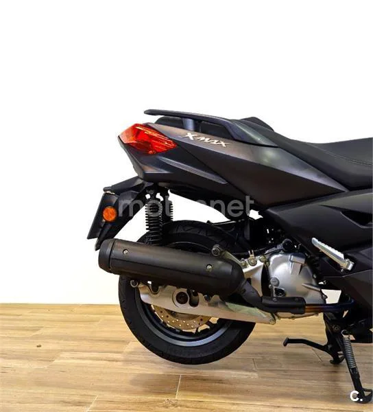 Yamaha XMAX 125 – Vista 3