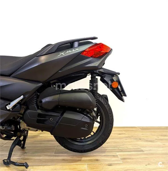 Yamaha XMAX 125 – Vista 9