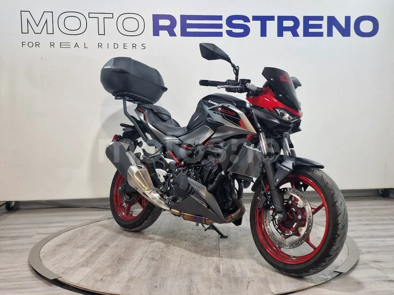 Kawasaki Z500 – Vista 6