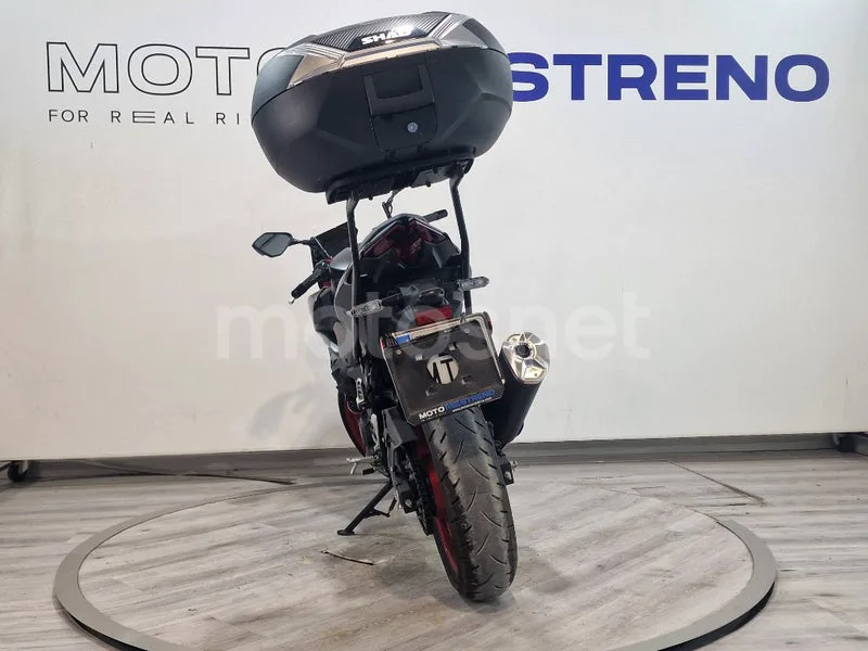 Kawasaki Z500 – Vista 9
