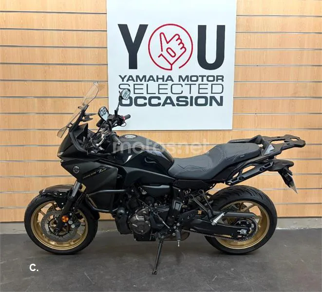 Yamaha Tracer 7 – Vista 9