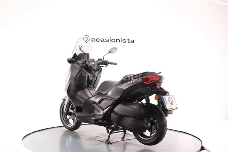 Yamaha XMAX 300 – Vista 3