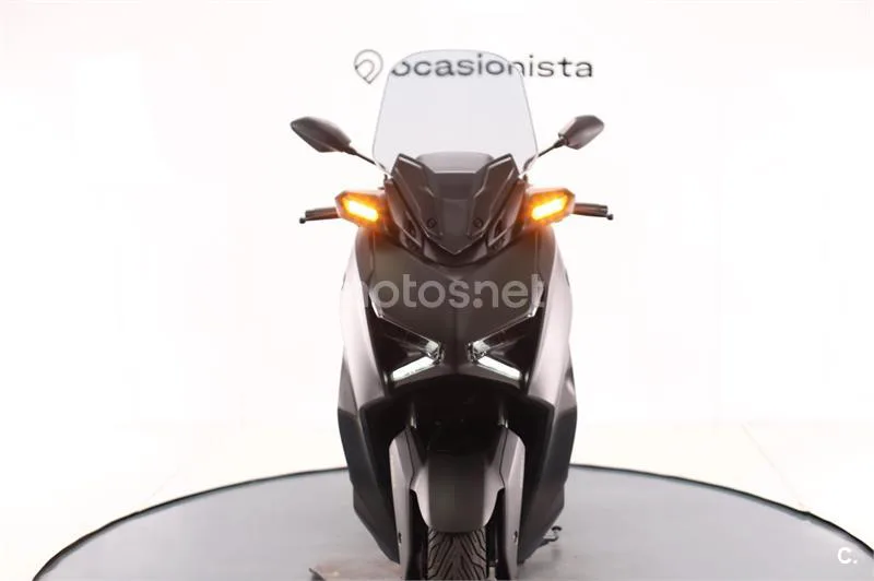 Yamaha XMAX 300 – Vista 9