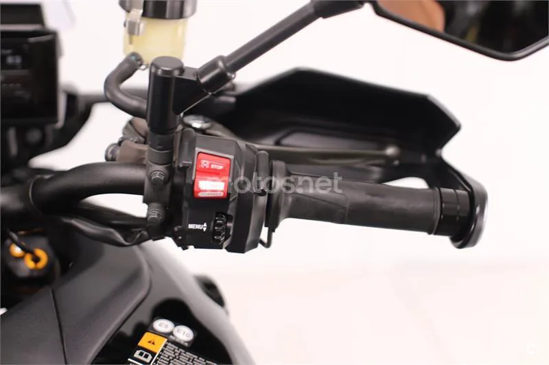 Yamaha Tracer 9 – Vista 8