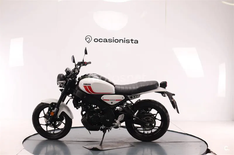 Yamaha XSR 125 – Vista 4