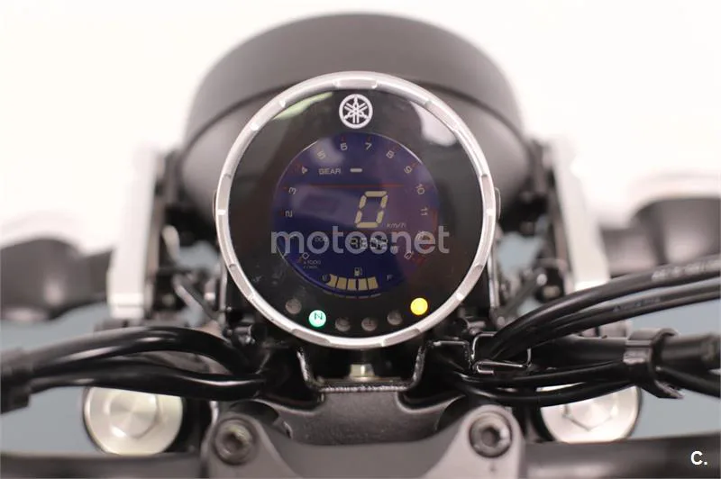Yamaha XSR 125 – Vista 5