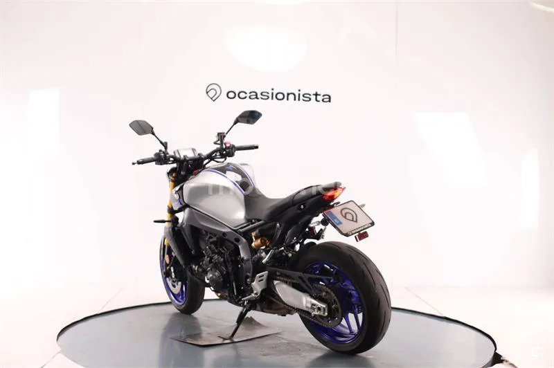 Yamaha MT-09 – Vista 3