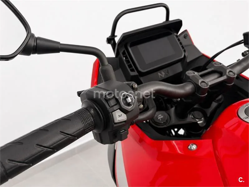 Honda NX 500 – Vista 7