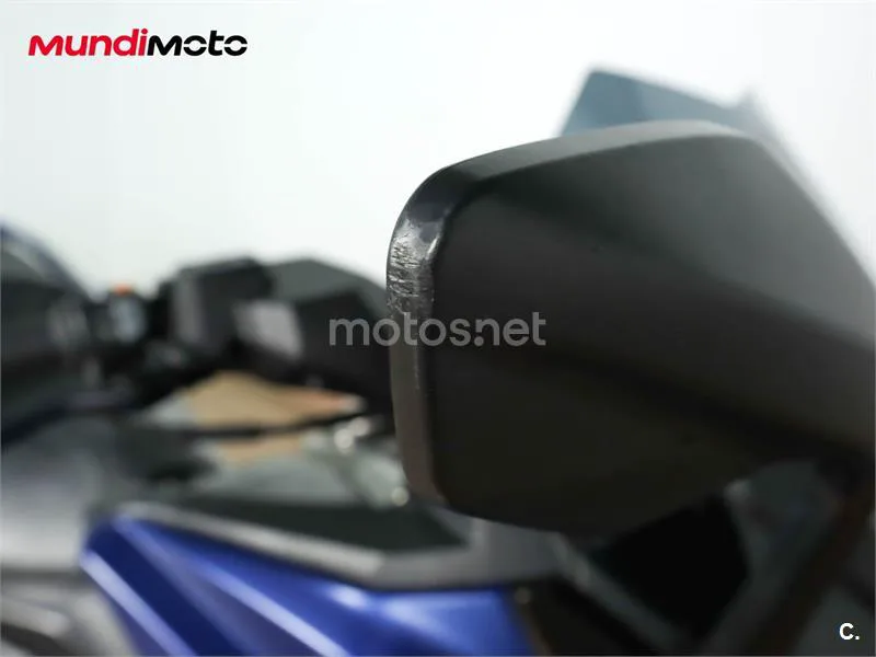 Kymco AK 550 – Vista 14