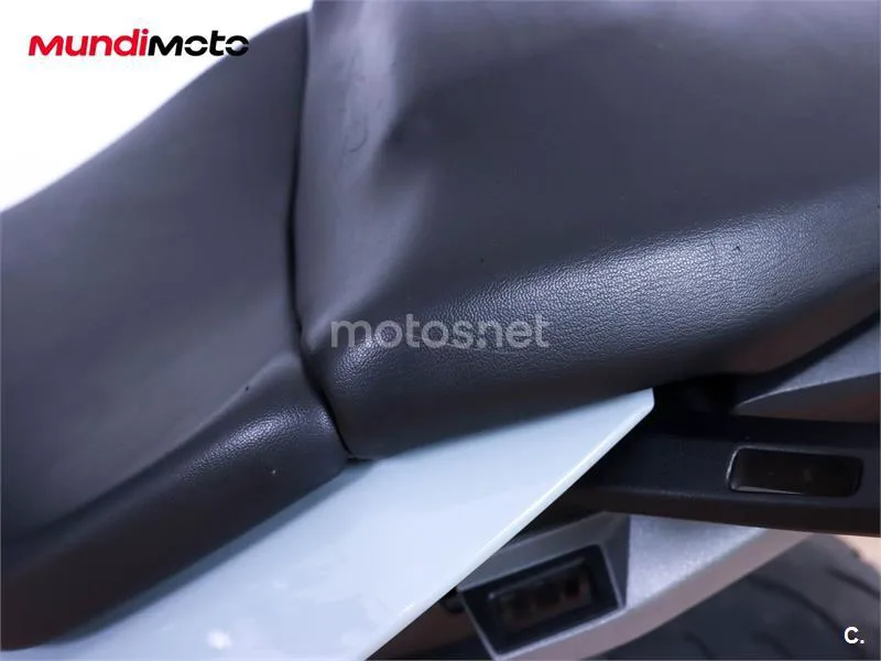 BMW S 1000 XR – Vista 15